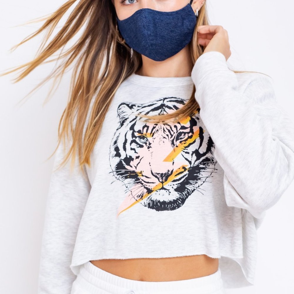 Vintage Graphic Tiger Cropped Sweatshirt - Picture 6 of 9